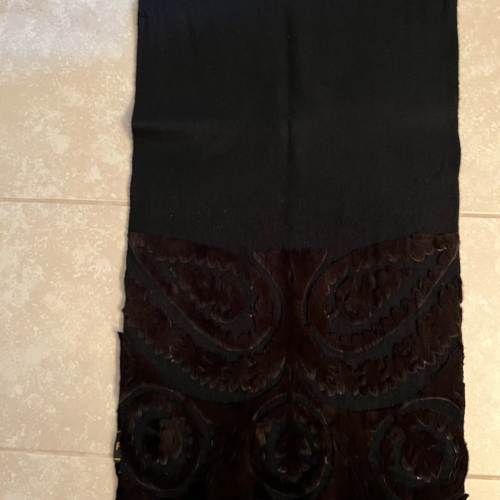 Fendi cashmere scarf for sale